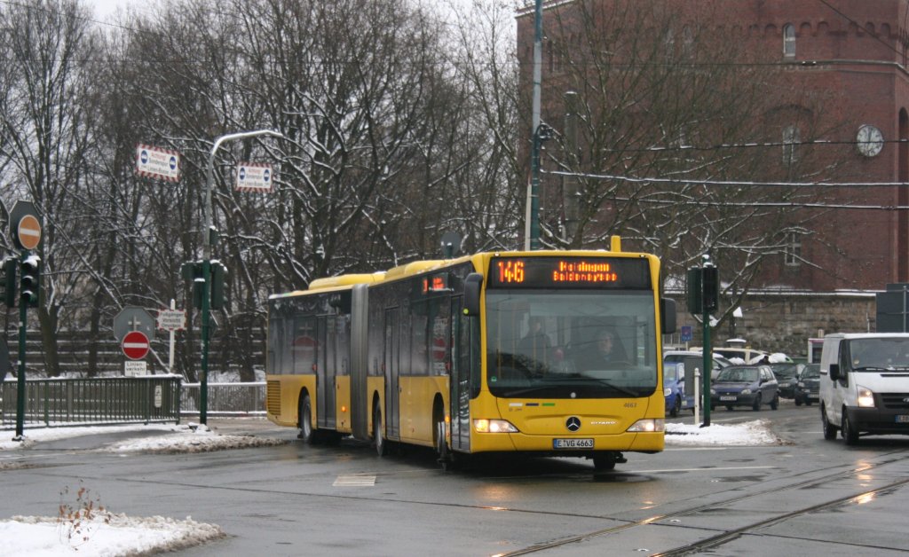 EVAG 4663 (E VG 4663) mit der Linie 146 am Steeler Wasserturm.
5.1.2010