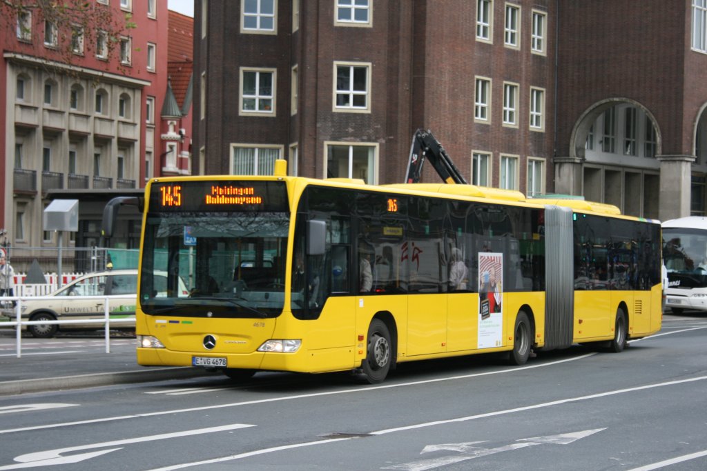 EVAG 4678 (E VG 4678) am HBF Essen Nordausgang mit der Linie 145 nach Heisingen Baldeneysee am 25.11.2009.