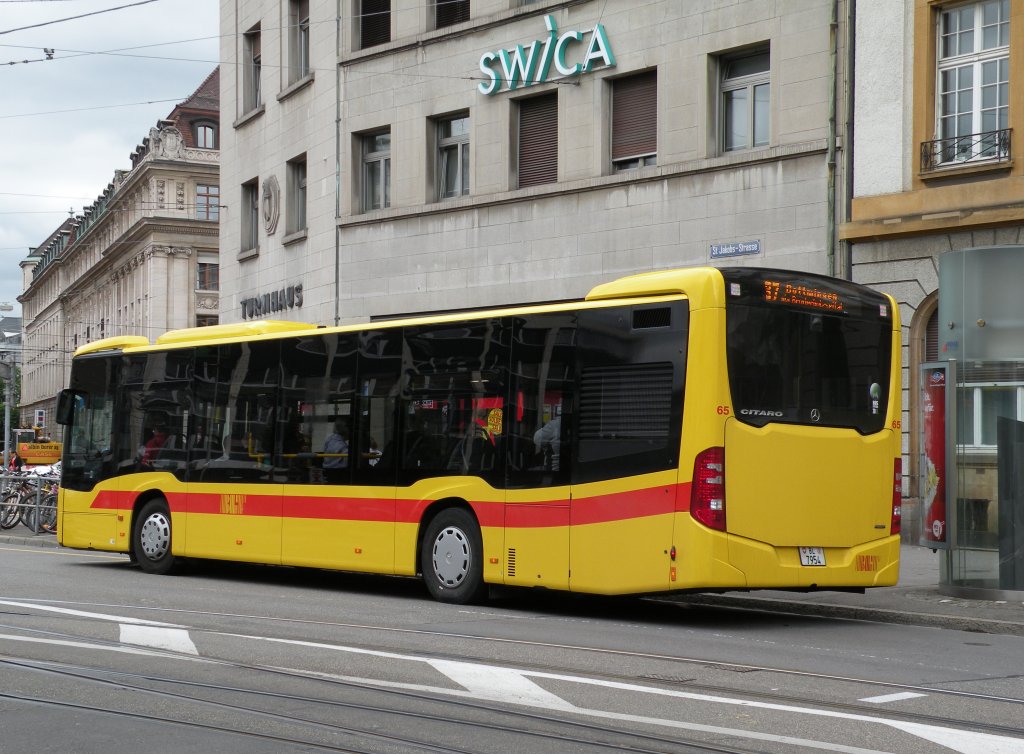 Fabrikneuer Mercedes Citaro mit der Betriebsnummer 65 auf der Linie 37 an der Endhaltestelle am Aeschenplatz. Die Aufnahme stammt vom 14.06.2013.