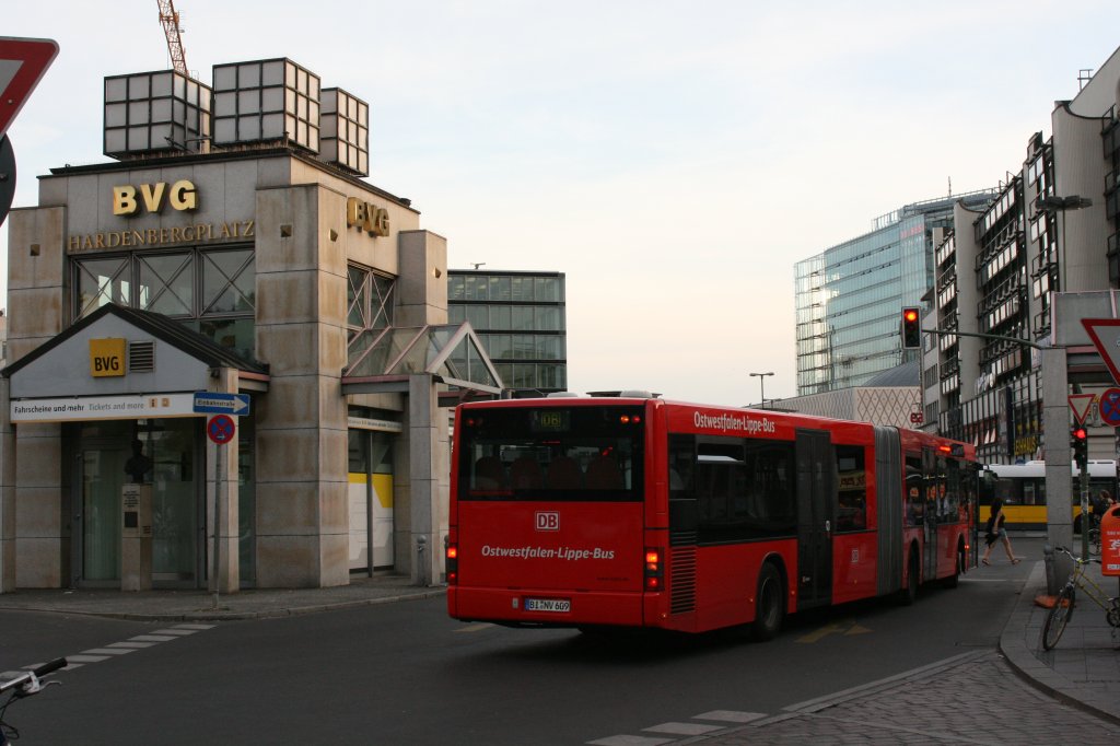 Falsch abgebogen? Ostwestfalen-Lippe-Bus BI-NV 609 im S-Bahn Ergnzungsverkehr am Bahnhof Berlin Zoologischer Garten 29.07.2009