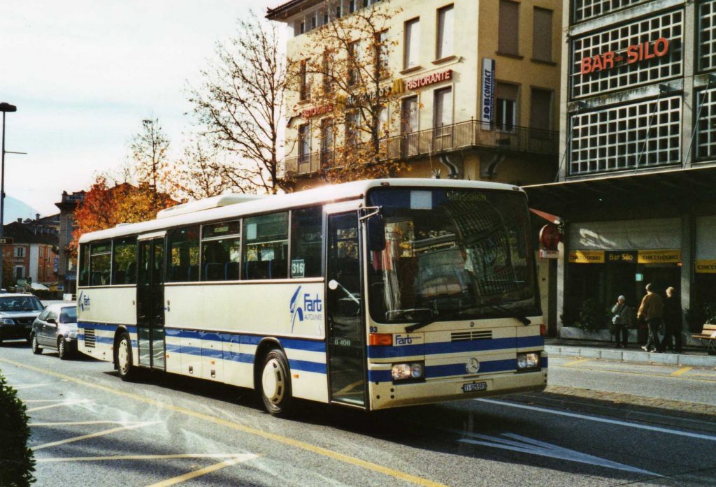 FART Locarno Nr. 93/TI 125'593 Mercedes O 408 am 21. November 2009 Locarno, Bahnhof