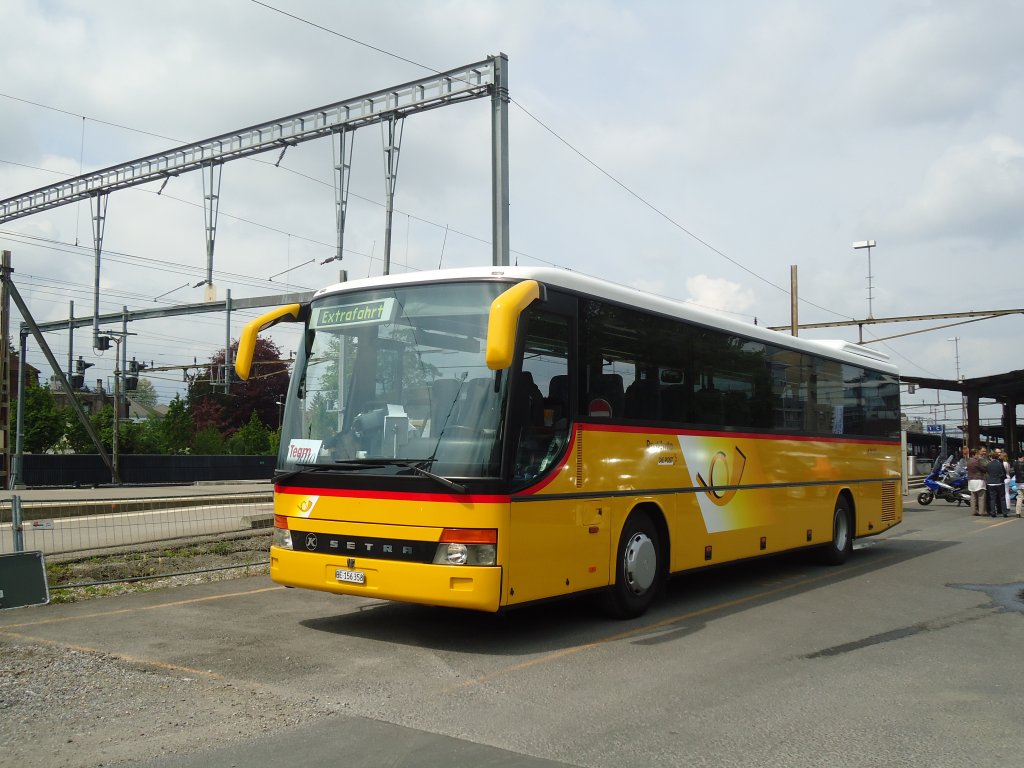 Flück, Brienz - Nr. 8/BE 156'358 - Setra am 29. April 2011 beim Bahnhof Thun