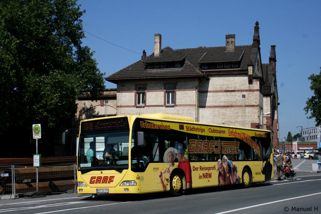 Graf Reisen 440 (HER AG 170).
Graf fhrt im Auftrag des BVR.
Witten HBF, 14.8.2010.