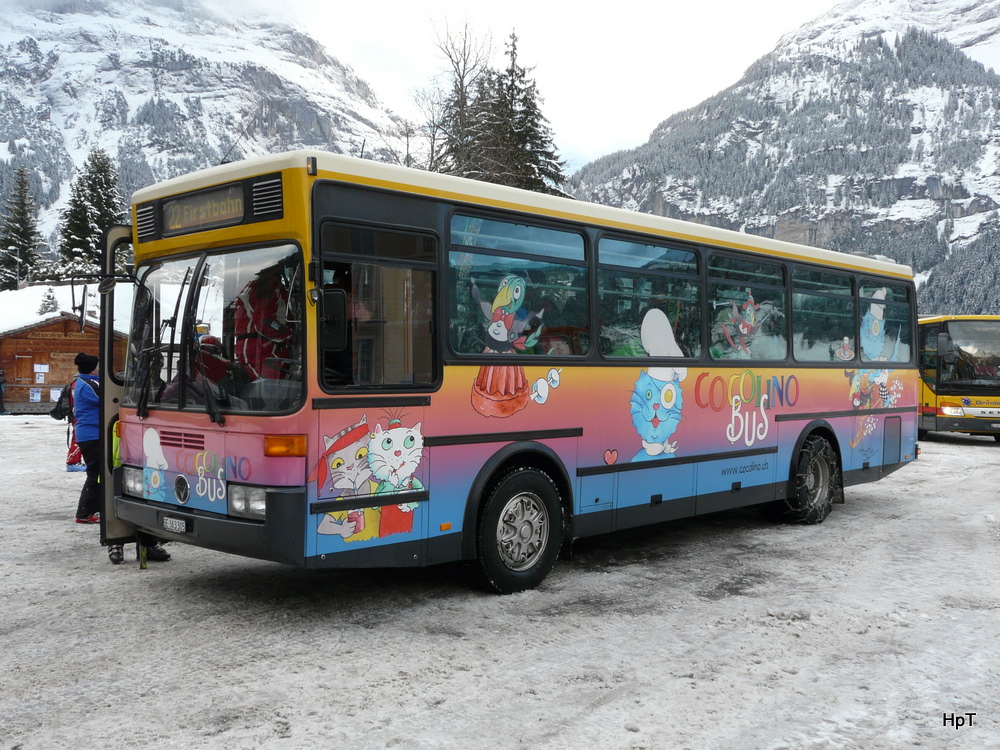 Grindelwald Bus - Vetter (COCOLINO-BUS) BE  363305 bei den Bushaltestellen beim Bahnhof Grindelwald am 25.02.2011
