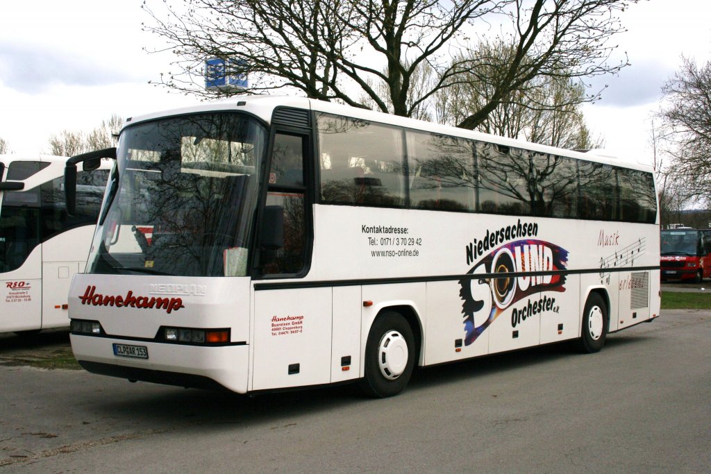 Hanekamp Busreisen (CLP AR 153).
Aufgenommen am Signal Idunapark.
3.4.2010