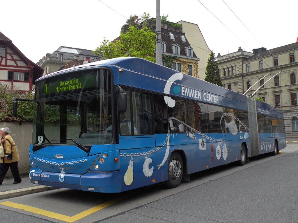 Hess Trolleybus mit der Betriebsnummer 223 auf der Linie 7. Die Aufnahme stammt vom 04.05.2010.