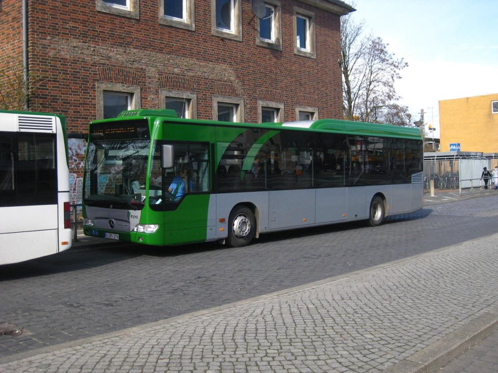 HI-RV 276 (Regionalverkehr Hildesheim GmbH) am ZOB in Hildesheim.