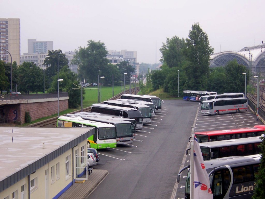 Hier zu sehen der Stellplatz der RVD in Dresden, nähe Hbf.