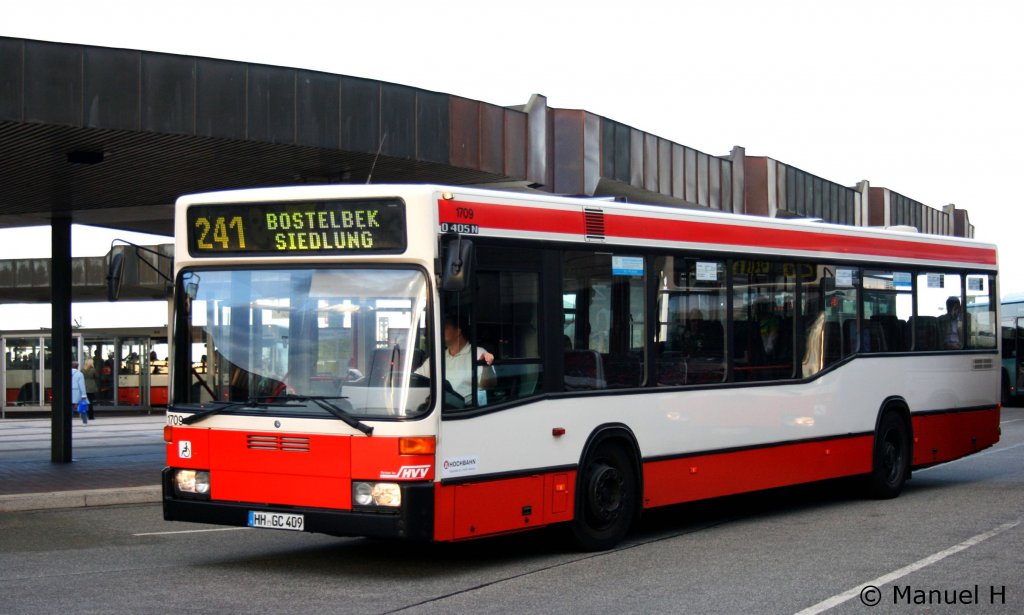 Hochbahn 1709 (HH GC 409).
Aufgenommen am ZOB Harburg. 