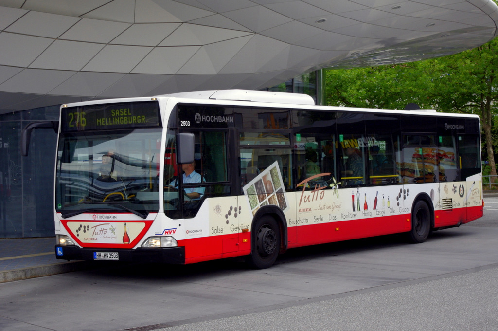 Hochbahn 2503 am 14.August 2010 am S Bf.Poppenbttel
