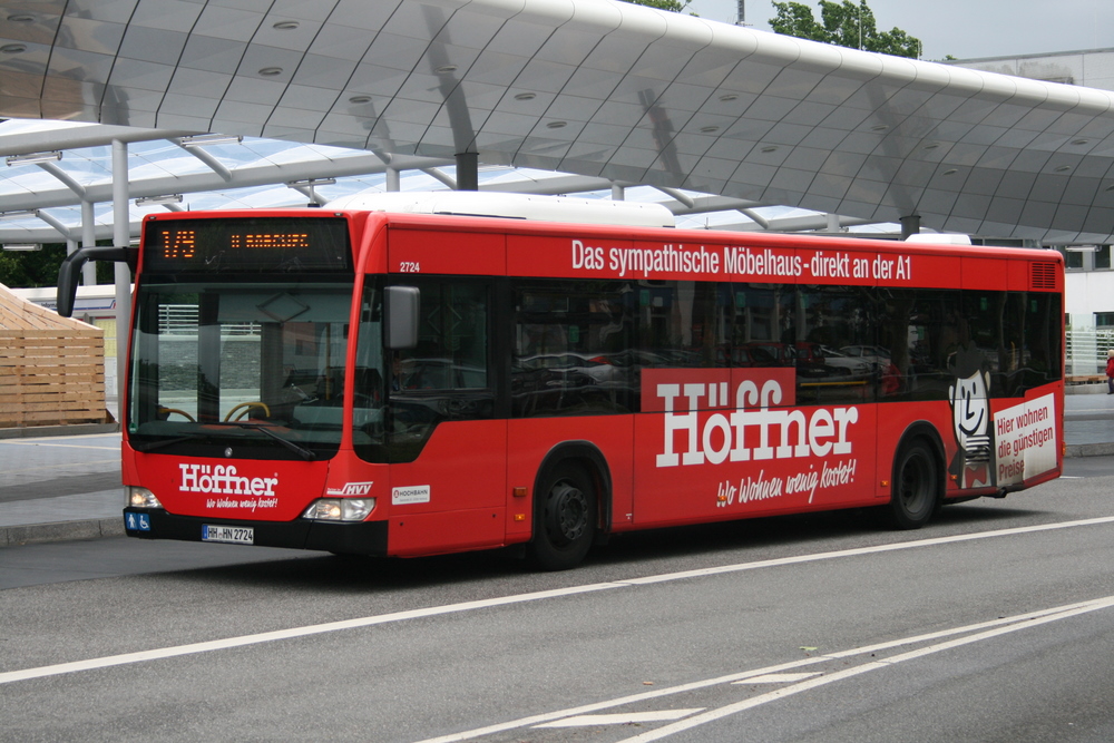 Hochbahn 2724 am 19.Juni 2010 in Poppenbttel