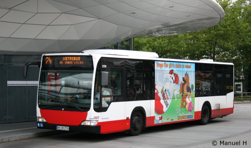 Hochbahn 2726 (HH HN 2726) mit TB fr Kinder berraschung.
Aufgenommen am ZOB Poppenbttel, 2.9.2010.