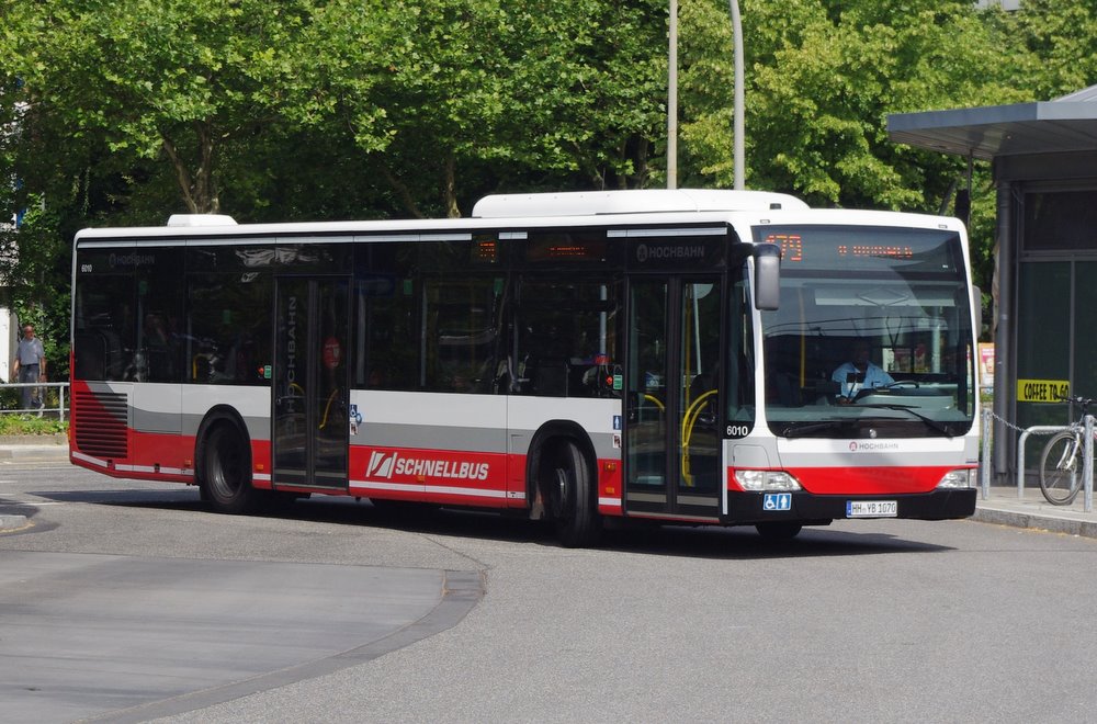 Hochbahn 6010 am 11.Juli 2010 in Poppenbttel