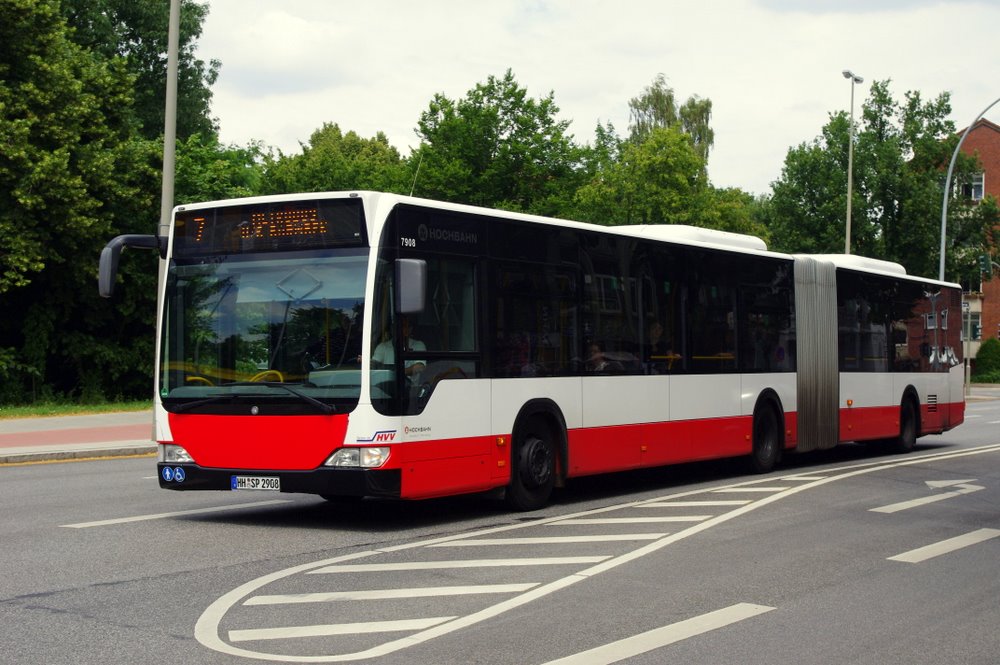 Hochbahn 7908 am 13.Juli 2010 in U/S Barmbek