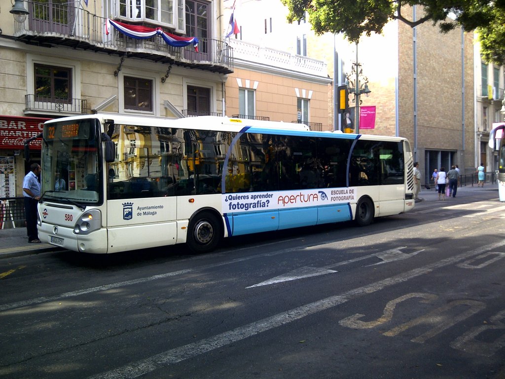 Irisbus Citélis 12 im südspanischen Malaga am 28.07.2011.
Wagen 580 der EMT Malaga.