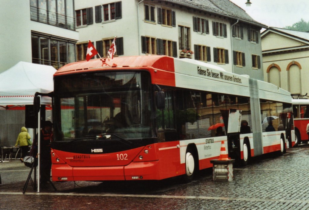 Jubilum 60 Jahre Trolleybus in Winterthur: SW Winterthur Nr. 102 Hess/Hess Gelenktrolleybus am 19. Juni 2010 Winterthur, Marktplatz (Foto: Lukas Doyon)