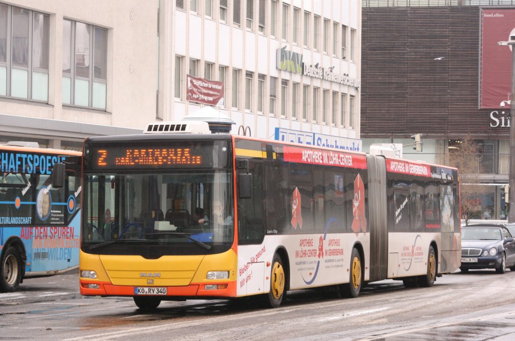 KEVAG (KO RY 340) mit Werbung fr die Apotheke.
Aufgenommen am Zentralplatz,12.2.2010.