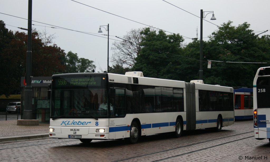 Klieber Omnibusbetrieb (DA KK 3311).
Aufgenommen am HBF Darmstadt, 18.8.2010.