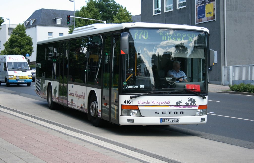 Klingenfu 4161 (ME KL 6900).
Velbert, 11.6.2010.