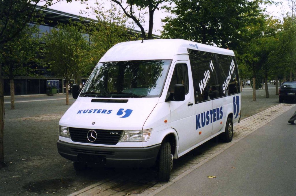 Kusters Mercedes Sprinter auf der IAA 1998 in Hannover.