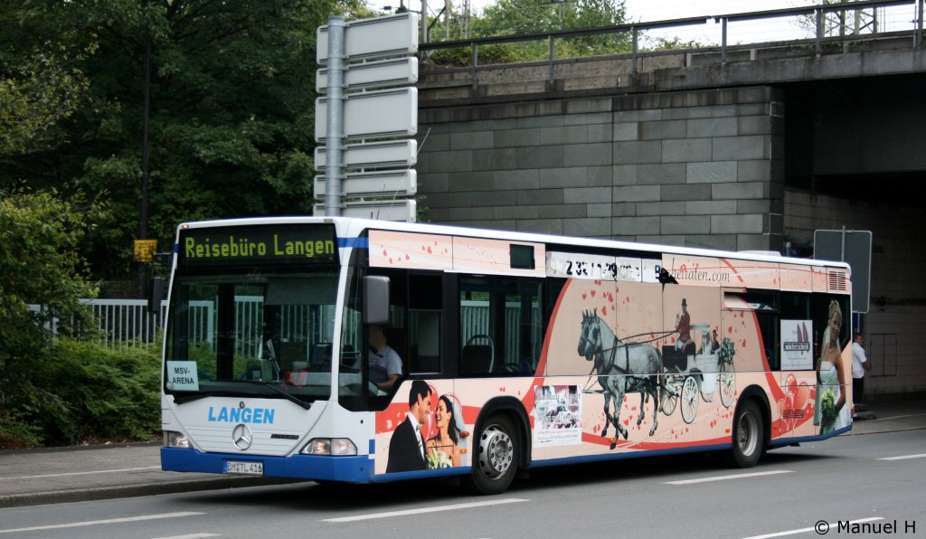 Langen Reisen (BM TL 416) mit Hochzeitswerbung.
Duisburg HBF, 31.7.2010.