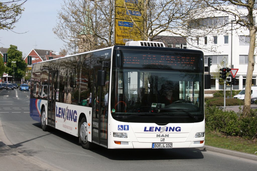 Lensing (BOR L 152) am ZOB Dorsten.
24.4.2010