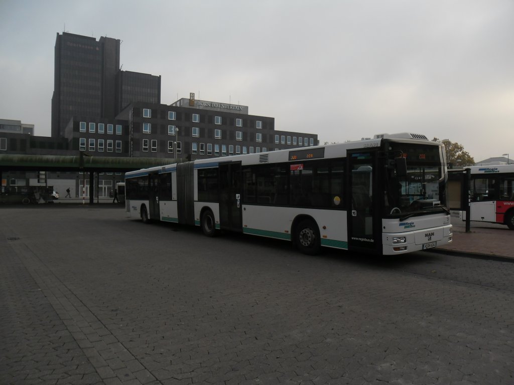 Lion´s City G, am ZOB/Hannover am 07.11.2011.