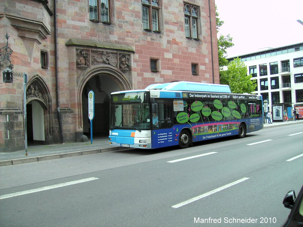 MAN Bus am Rathaus St,Johann in Saarbrcken. Die Aufnahme des Foto war am 23.07.2010.