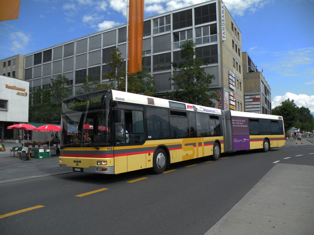 MAN Bus mit der Betriebsnummer 106 auf der Linie 1 am Bahnhof Thun. Die Aufnahme stammt vom 04.08.2012.