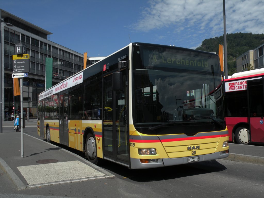 MAN Bus mit der Betriebsnummer 115 auf der Linie 4 am Bahnhof Thun. Die Aufnahme stammt vom 04.08.2012.