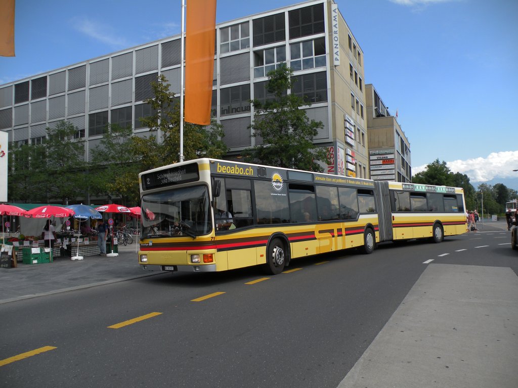 MAN Bus mit der Betriebsnummer 71 auf der Linie 2 am Bahnhof Thun. Die Aufnahme stammt vom 04.08.2012.