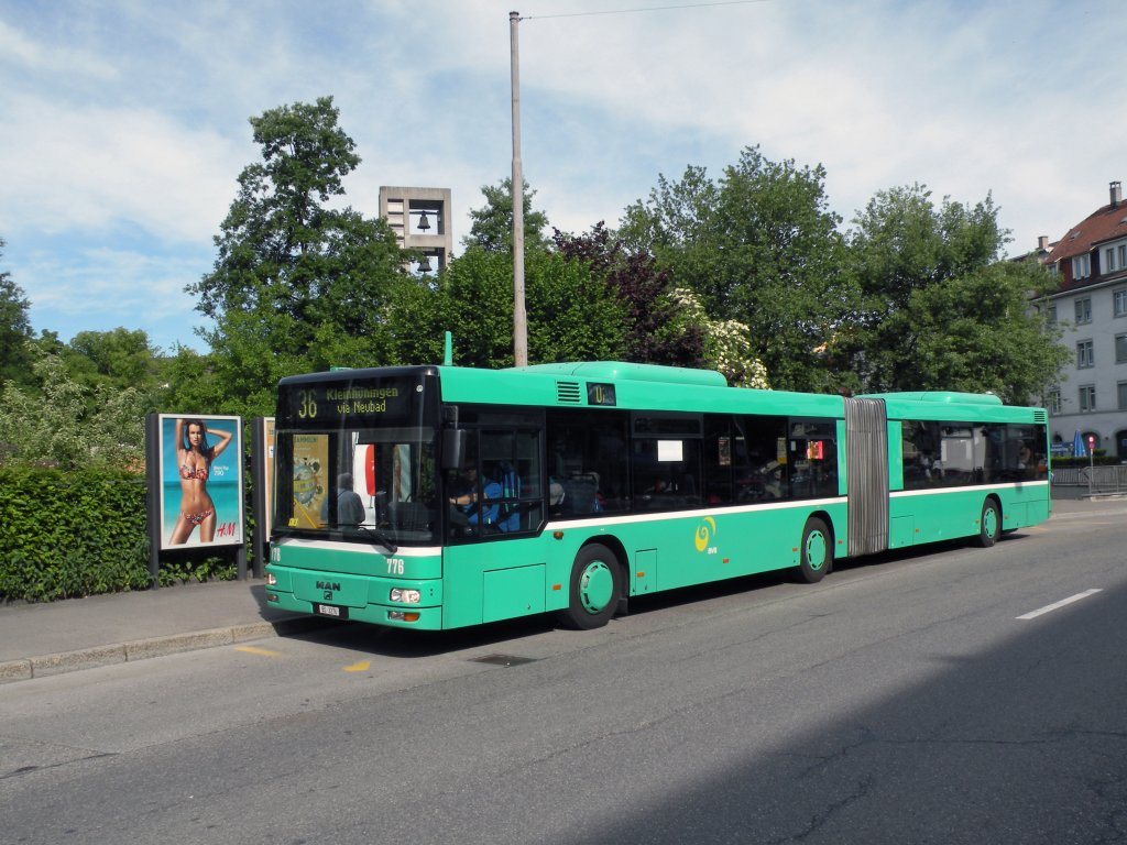MAN Bus mit der Betriebsnummer 776 auf der Linie 36 an der Haltestelle Thomaskirche in Basel. Die Aufnahme stammt vom 09.05.2011.