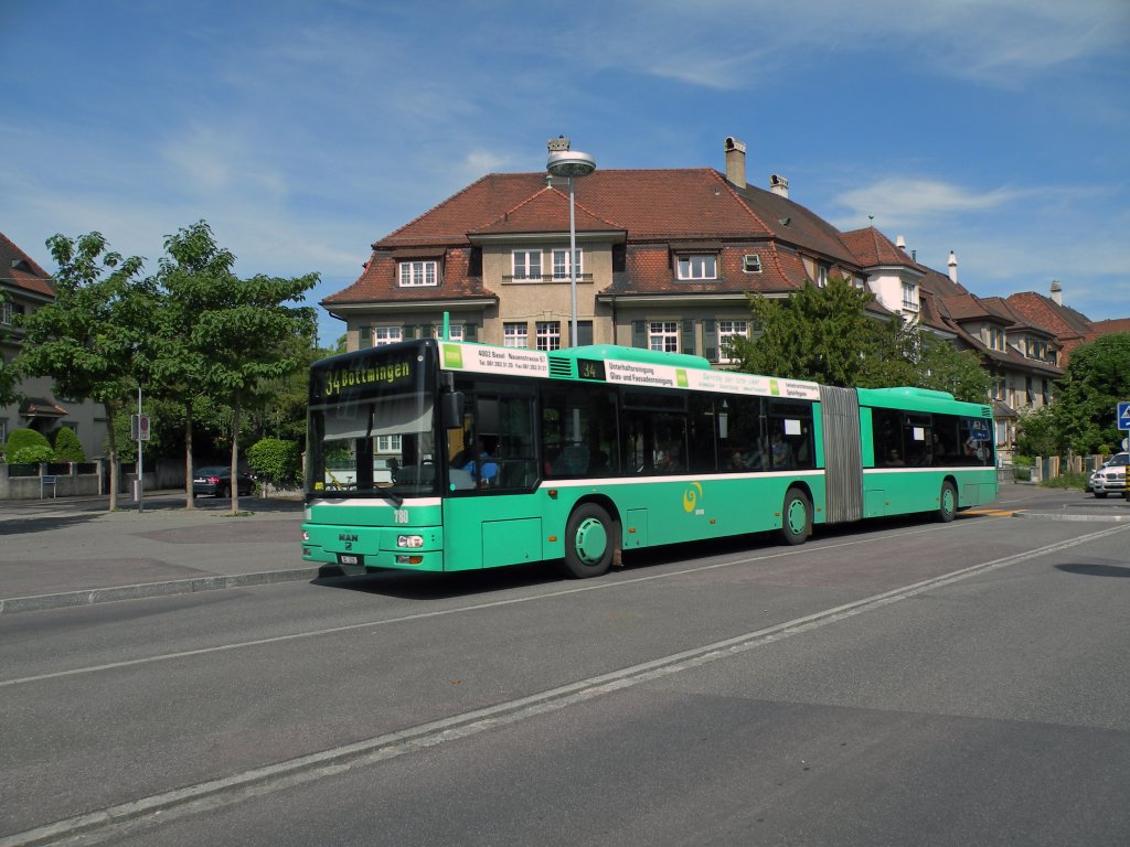MAN Bus mit der Betriebsnummer 780 auf der Linie 34 am Rtimeyer-Platz in Basel. Die Aufnahme stammt vom 20.05.2011.