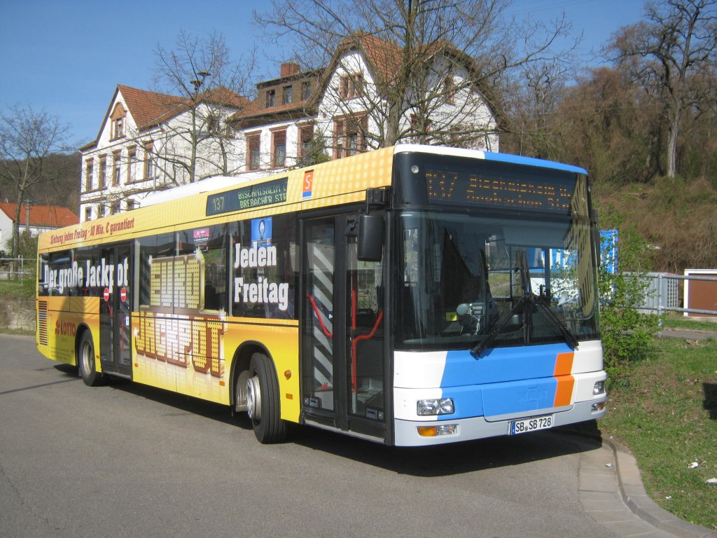 MAN Bus von Saarbahn und Bus in Saarbrcken Brebach. Das Foto habe ich im April 2012 gemacht.