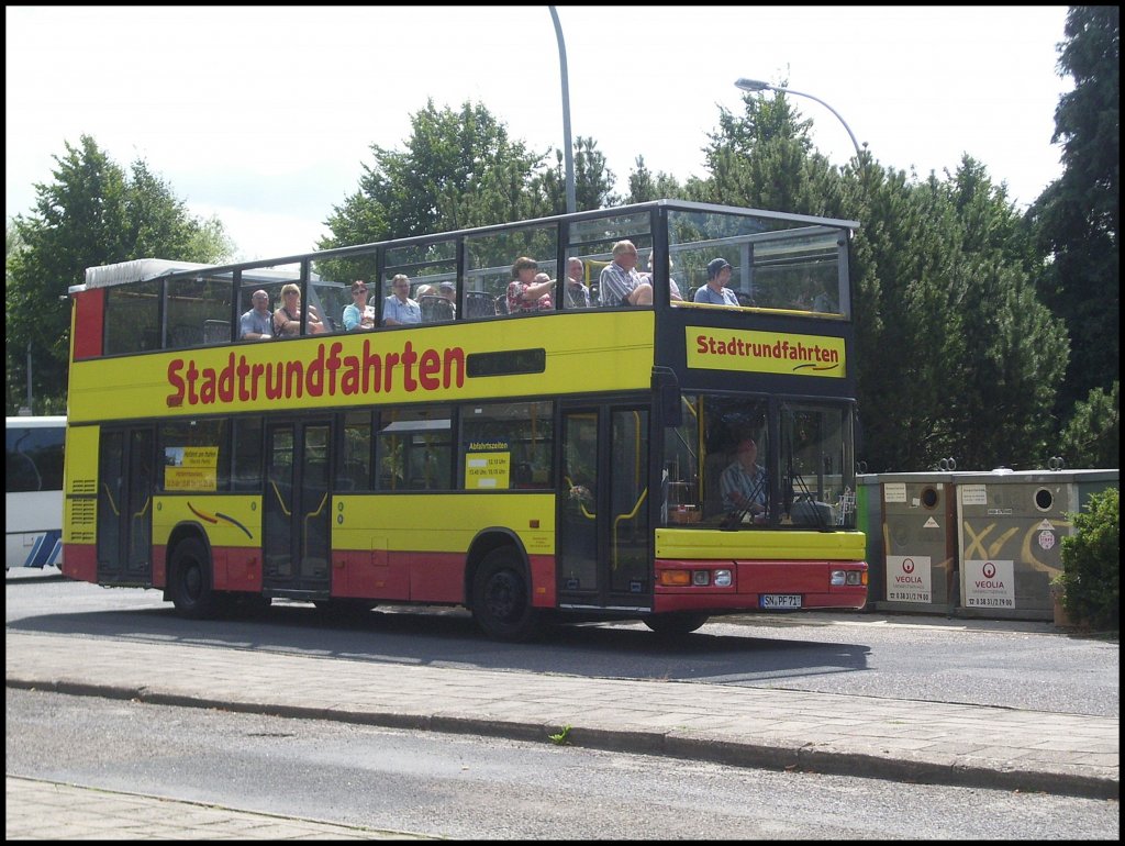 MAN Doppeldecker der Stadtrundfahrten im ZOB Stralsund am 03.08.2012