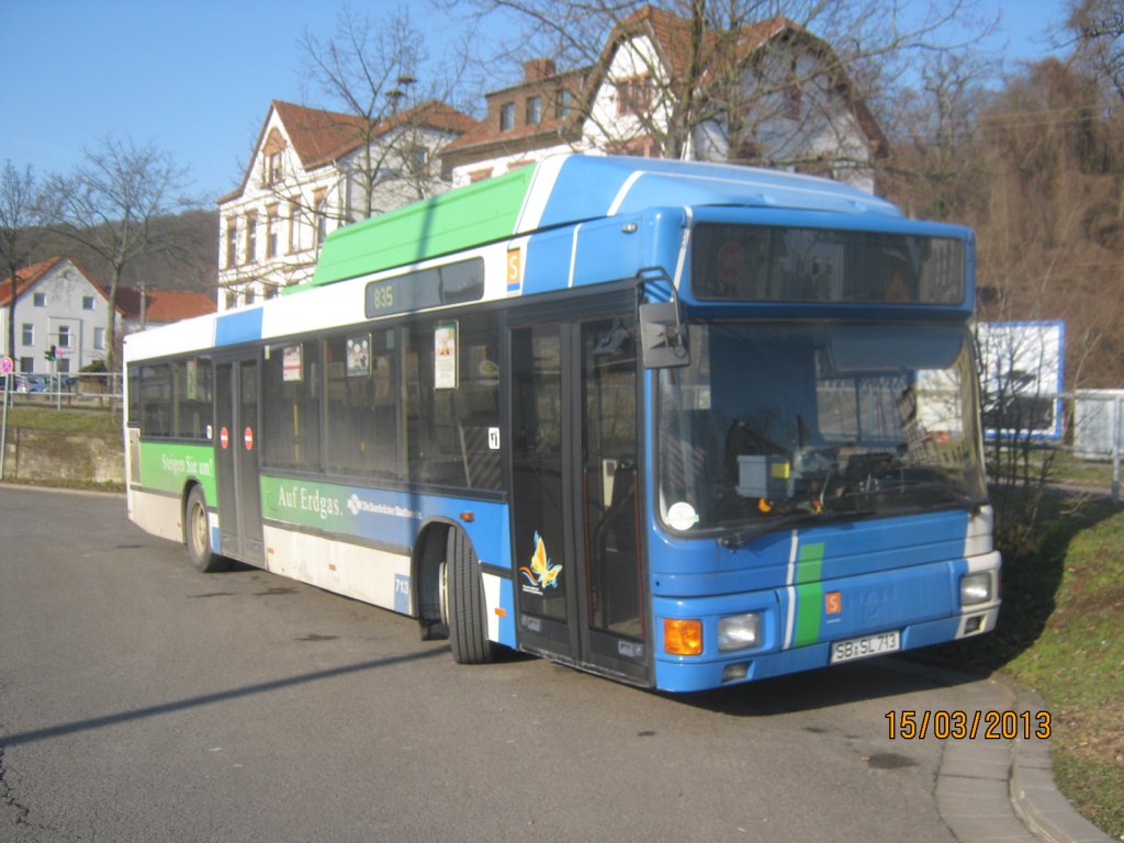 MAN Gas Bus von Saarbahn und Bus an der Haltestelle Brebach Bahnhof.Das Bild habe ich am 15.03.2013 gemacht.Der Bus war leider nicht gereinigt.