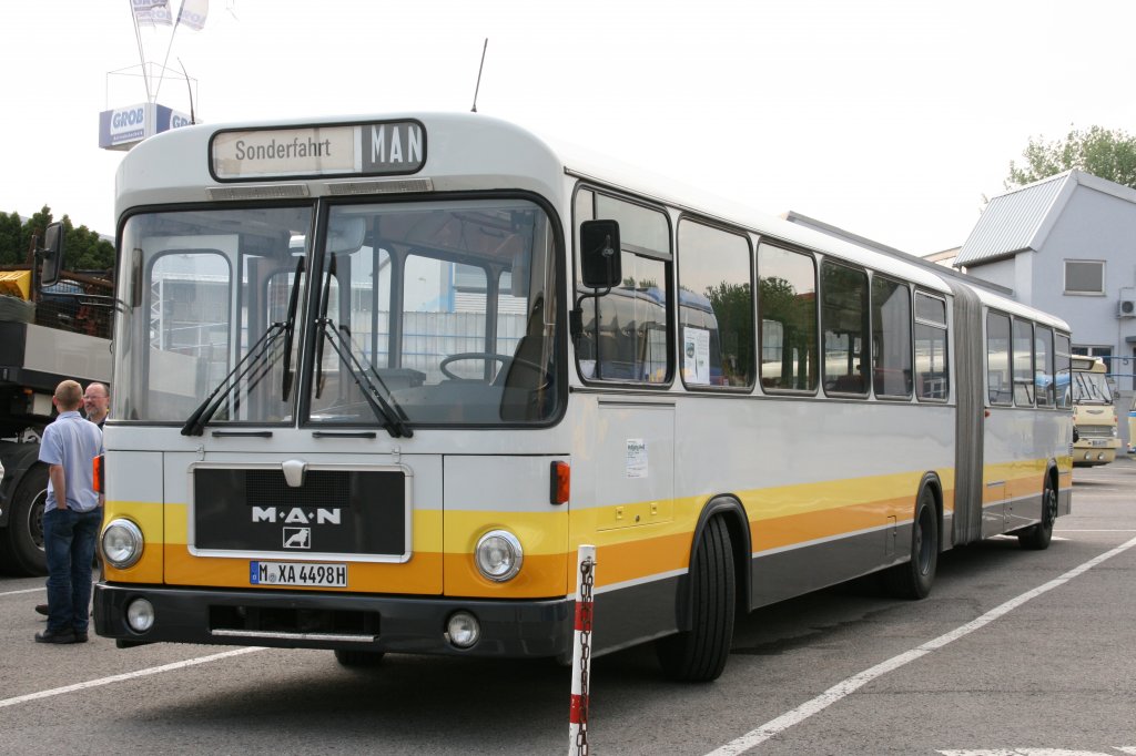 MAN Göppel SG 240 H Prototyp Baujahr 1980, Oldtimer-Bustreffen Sinsheim 01.05.2011 
