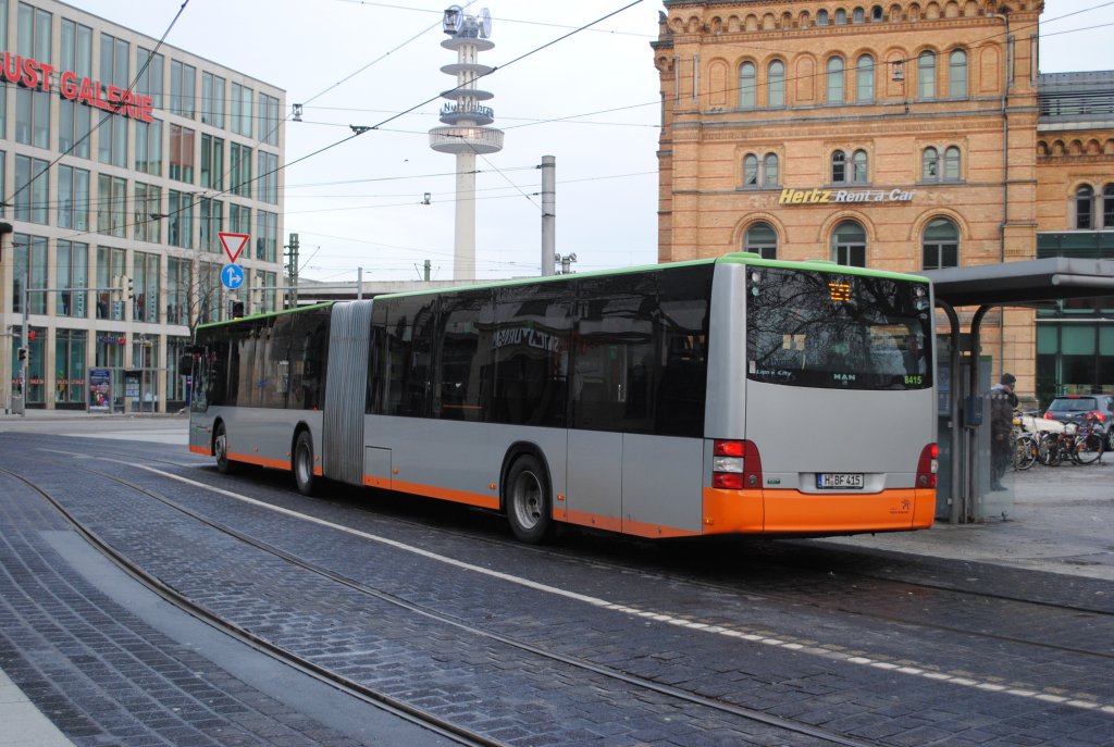 MAN Lions City, am Hauptbahnhof in Hannover am 09.01.2011.