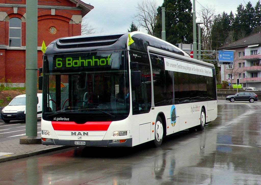 MAN Lion's City Hybridbus Nr.204 als Testfahrzeug bei der VBSG.
Linie 6, Haltestelle Rosenbergstrasse am 20.04.2012.