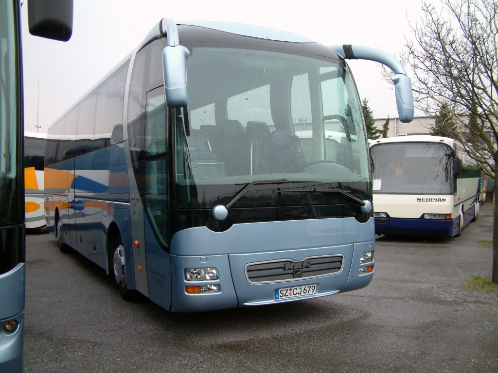 MAN Lions Star augenommen am 24.01.2004 auf den Gelnde der Neoplan NL Rhein Ruhr in Oberhausen.