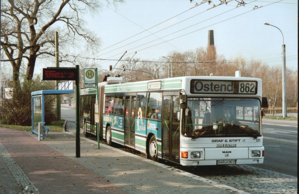 MAN NGE 152, Obus 033 der BBG-Eberswalde im Herbst 2005 in Eberswalde. 

