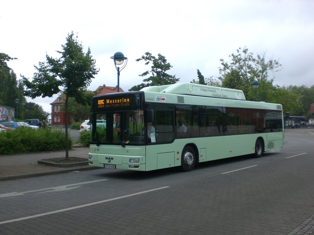 MAN Niederflurbus 2. Generation auf der Linie 985 nach Messering am Hauptbahnhof.