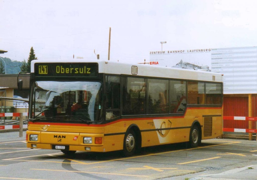 MAN NM152 der PTT Postauto, aufgenommen  im September 1998 in Laufenburg /CH.