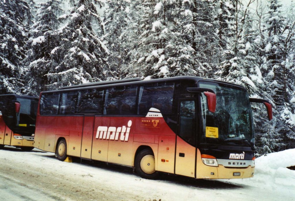 Marti, Kallnach Nr. 20/BE 572'220 Setra am 9. Januar 2010 Adelboden, Unter dem Birg (Einsatz am Ski-Weltcup von Adelboden)