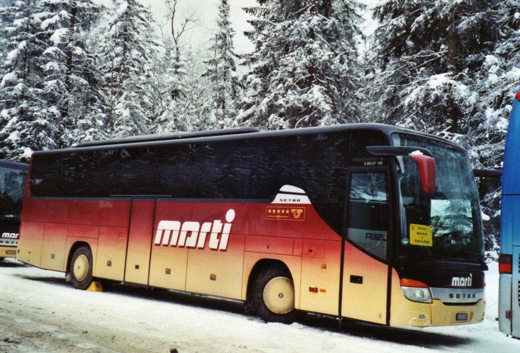Marti, Kallnach Nr. 9/BE 572'209 Setra am 9. Januar 2010 Adelboden, Unter dem Birg (Einsatz am Ski-Weltcup von Adelboden)