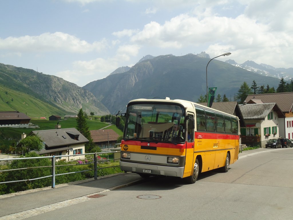 Mattli, Wassen - UR 9107 - Mercedes O 303 am 1. Juli 2012 auf der Reussbrcke in Hospental