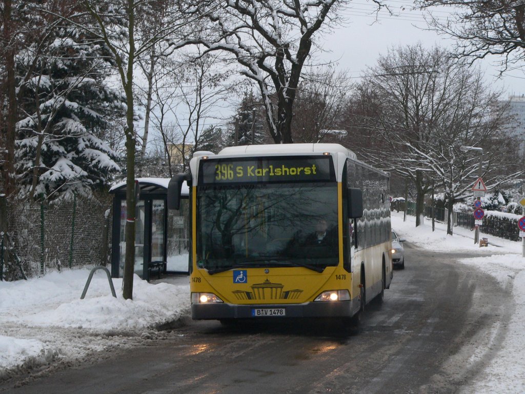 MB Citaro Nummer 1478 der BVG am 2.1.2010 in der Wallensteinstrae in Berlin Karlshorst.