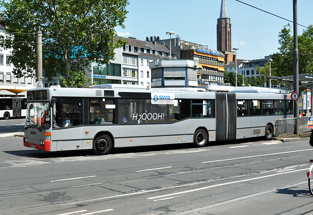 MB O 405 GN2 NG II, BN-SW 4335 der SWB - Bonn 08.07.2013