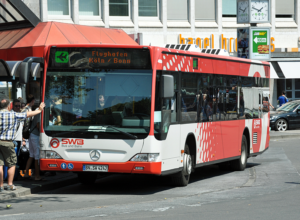 MB O 530  der SWB, BN-SW 4242 in Bon - 08.07.2013