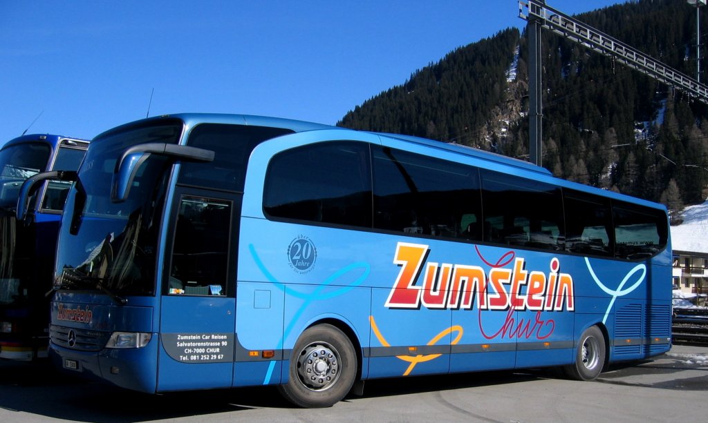 MB der Zumstein Car Reisen Chur, aufgenommen am 09.03.2007 in Davos